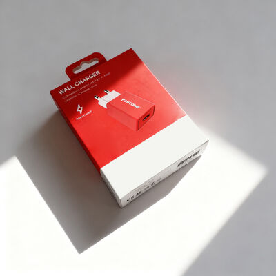 Hộp sạc tường giấy UV màu tùy chỉnh cho bộ điều hợp USB với bao bì thân thiện với môi trường tái chế